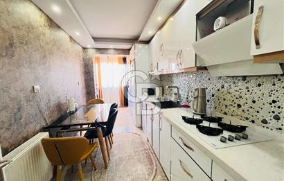 Bornovada Site İçinde Manzaralı Full Tadilatlı Satılık 3+1 Daire
