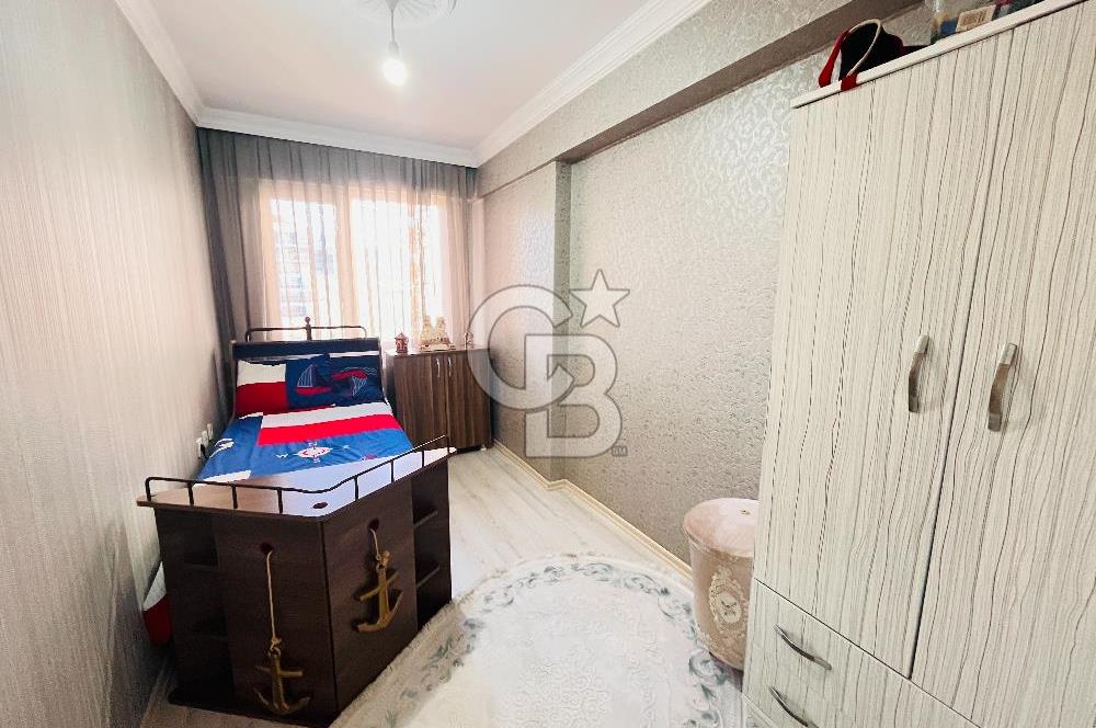 Bornovada Site İçinde Manzaralı Full Tadilatlı Satılık 3+1 Daire