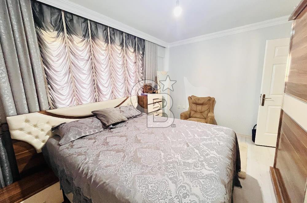 Bornovada Site İçinde Manzaralı Full Tadilatlı Satılık 3+1 Daire