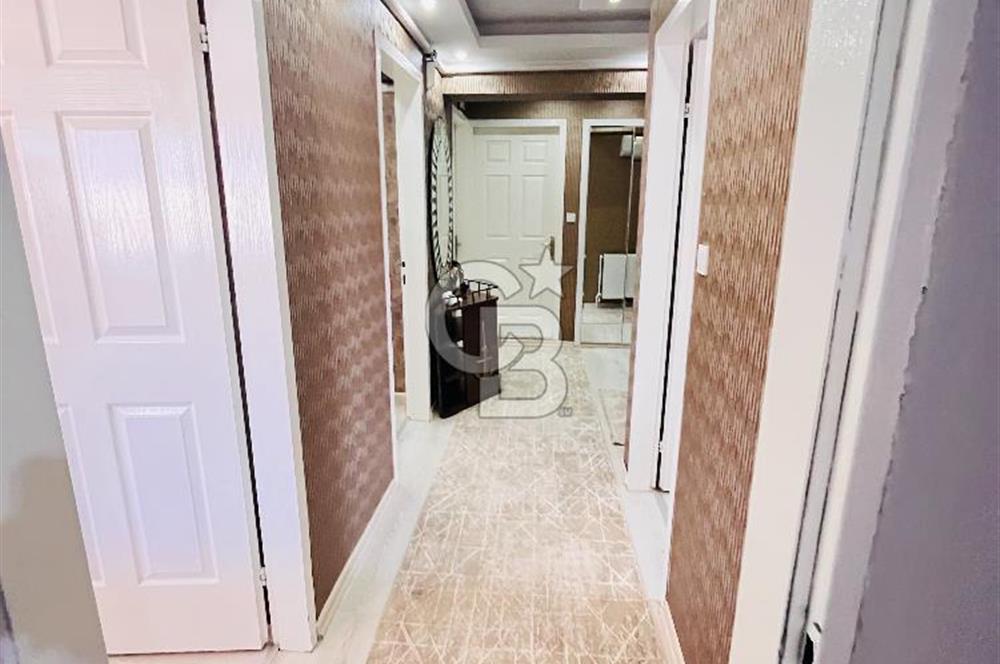 Bornovada Site İçinde Manzaralı Full Tadilatlı Satılık 3+1 Daire