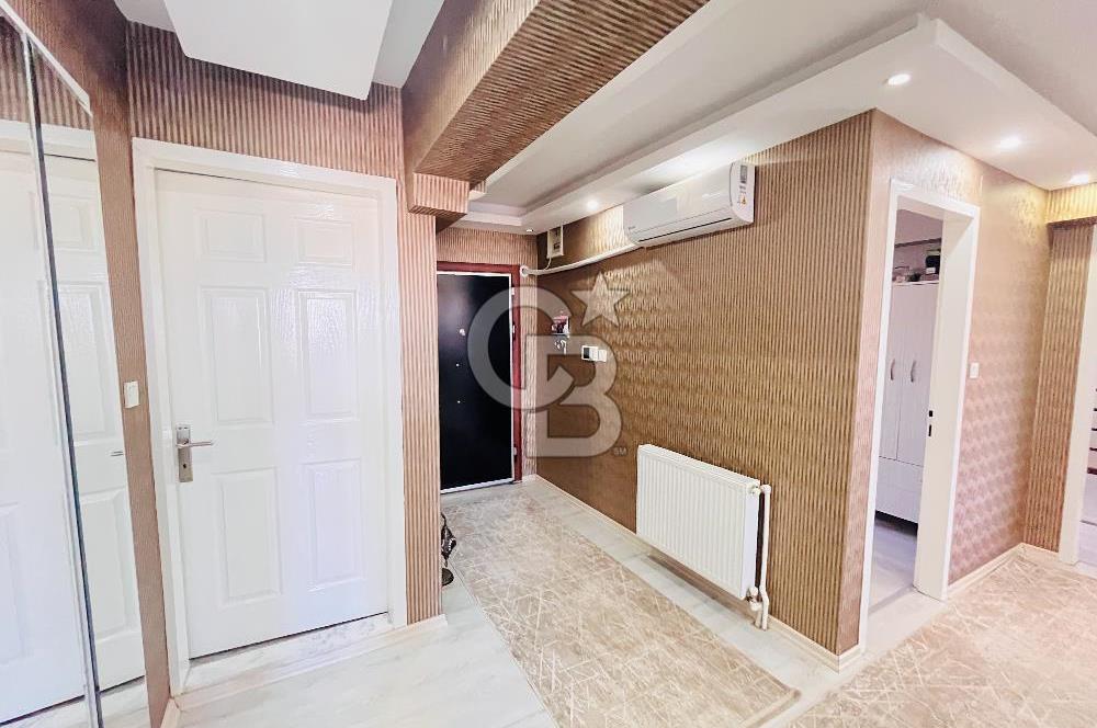 Bornovada Site İçinde Manzaralı Full Tadilatlı Satılık 3+1 Daire