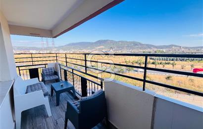 Bornovada Site İçinde Manzaralı Full Tadilatlı Satılık 3+1 Daire