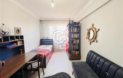 Bornovada Site İçinde Manzaralı Full Tadilatlı Satılık 3+1 Daire