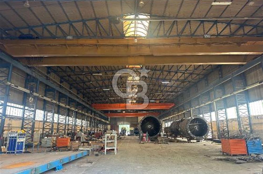 3.800m2 VİNÇLİ H:12 Metre Gebze E-5 / Otogar Yanıda Fabrika
