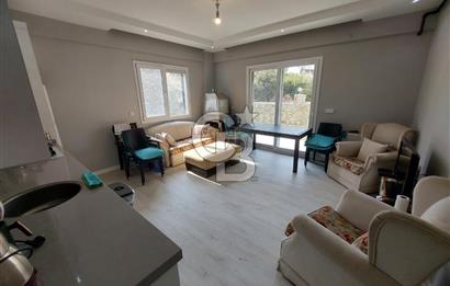 YENİ FOÇA'DA MÜSTAKİL BAHÇELİ 2+1 EŞYALI KİRALIK DAİRE