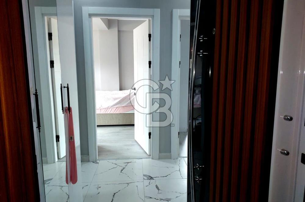 YENİ FOÇA'DA MÜSTAKİL BAHÇELİ 2+1 EŞYALI KİRALIK DAİRE