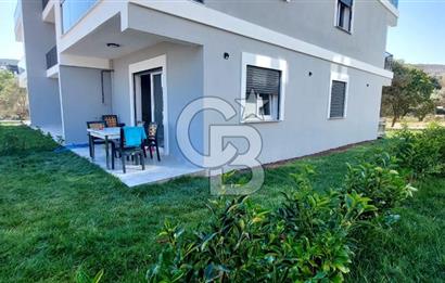 YENİ FOÇA'DA MÜSTAKİL BAHÇELİ 2+1 EŞYALI KİRALIK DAİRE