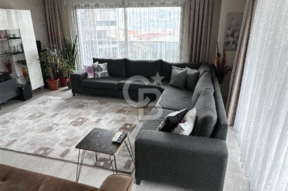 GRANADA SİTESİN'DE SATILIK FULL EŞYALI DAİRE