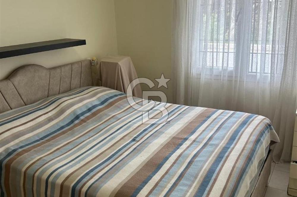 Çeşmede Denize sıfır sitede kiralık