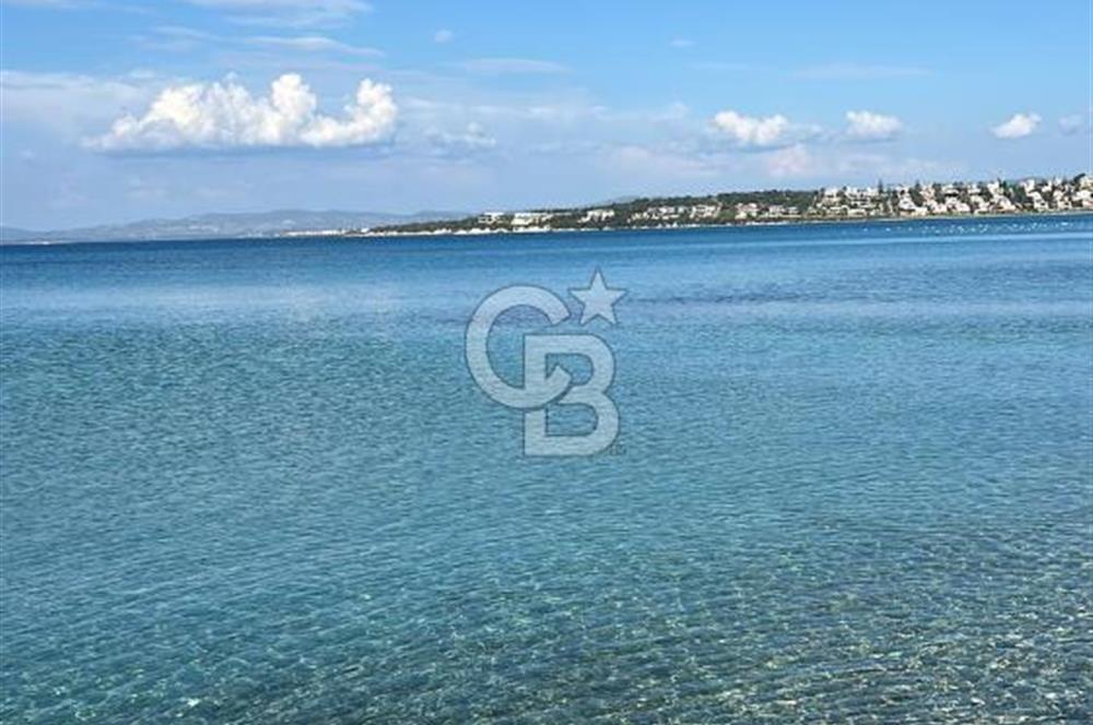 Çeşmede Denize sıfır sitede kiralık