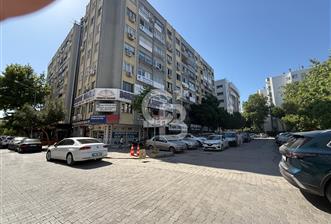BORNOVA GEDİZ CADDESİ 15.000 TL KURUMSAL KİRACILI SATILIK OFİS.