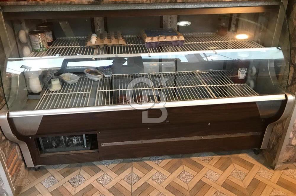 RUMELİ HİSAR ÜSTÜ FIRSAT DEVREN KİRALIK DÜKKAN