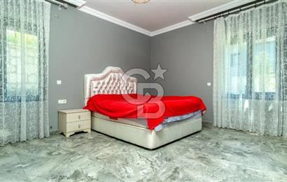 URLA KENT SİTESİ FULL DENİZ MANZARALI ÖZEL HAVUZLU VİLLA