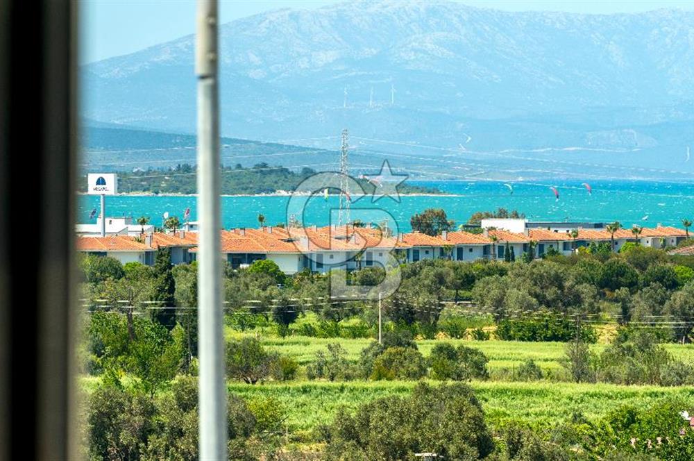 URLA KENT SİTESİ FULL DENİZ MANZARALI ÖZEL HAVUZLU VİLLA