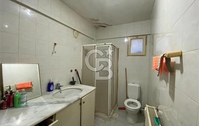 Küçükyalı Mektep Caddesinde 2+1 Yatırımlık