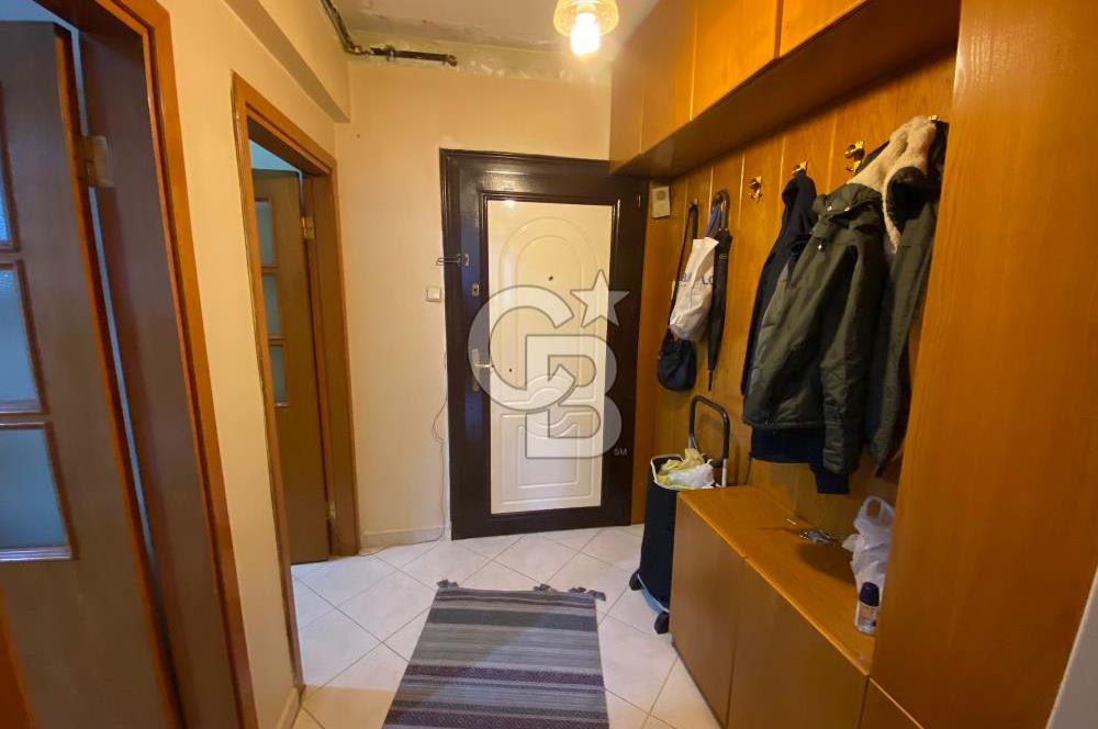 Küçükyalı Mektep Caddesinde 2+1 Yatırımlık