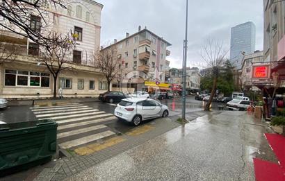 Küçükyalı Mektep Caddesinde 2+1 Yatırımlık