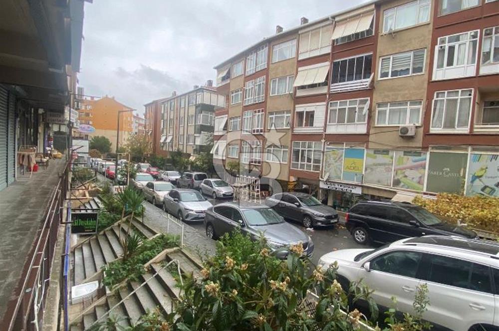 Küçükyalı Mektep Caddesinde 2+1 Yatırımlık