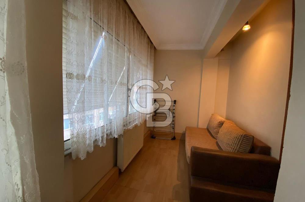 Küçükyalı Mektep Caddesinde 2+1 Yatırımlık