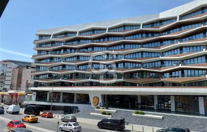 Beyoğlu Ana Cadde Üzeri Çift Cepheli Ultra Lüks Diş Kliniği