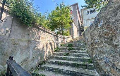 BEYKOZ YENİ MAHALLEDE 4 KATLI SATILIK BİNA