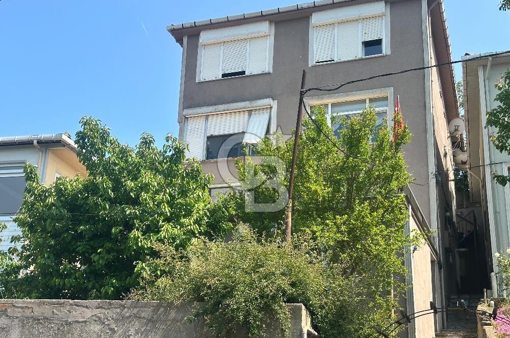 BEYKOZ YENİ MAHALLEDE 4 KATLI SATILIK BİNA