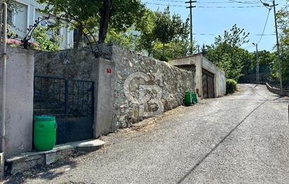 BEYKOZ YENİ MAHALLEDE 4 KATLI SATILIK BİNA