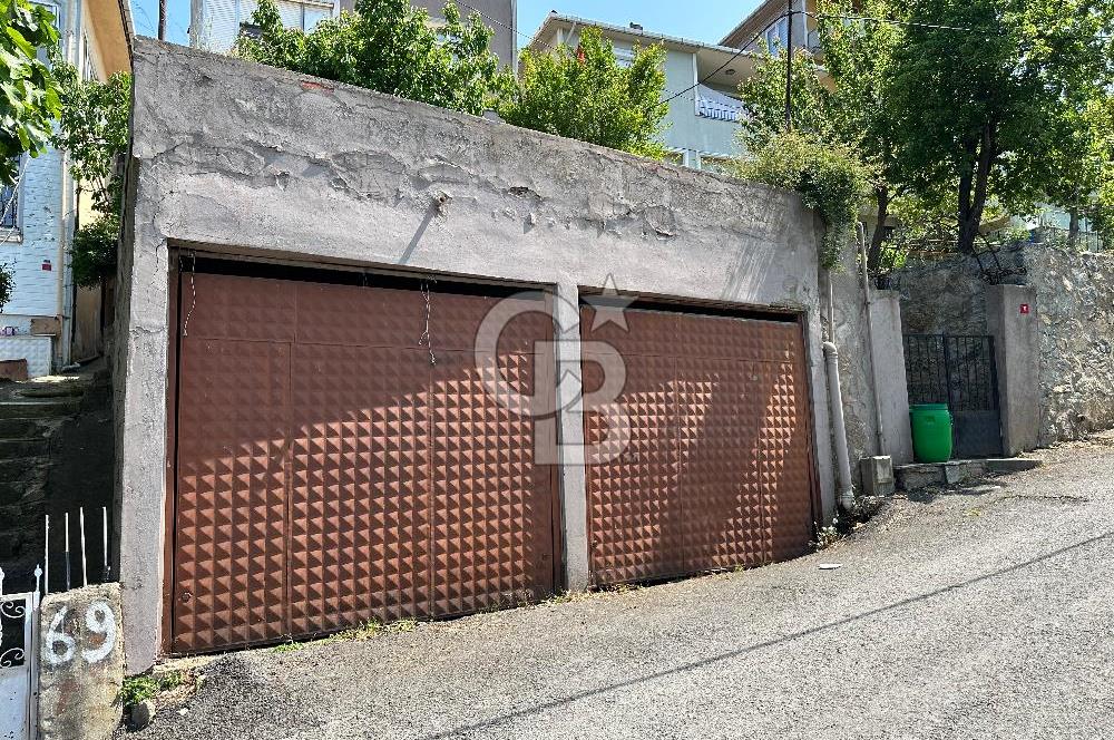 BEYKOZ YENİ MAHALLEDE 4 KATLI SATILIK BİNA