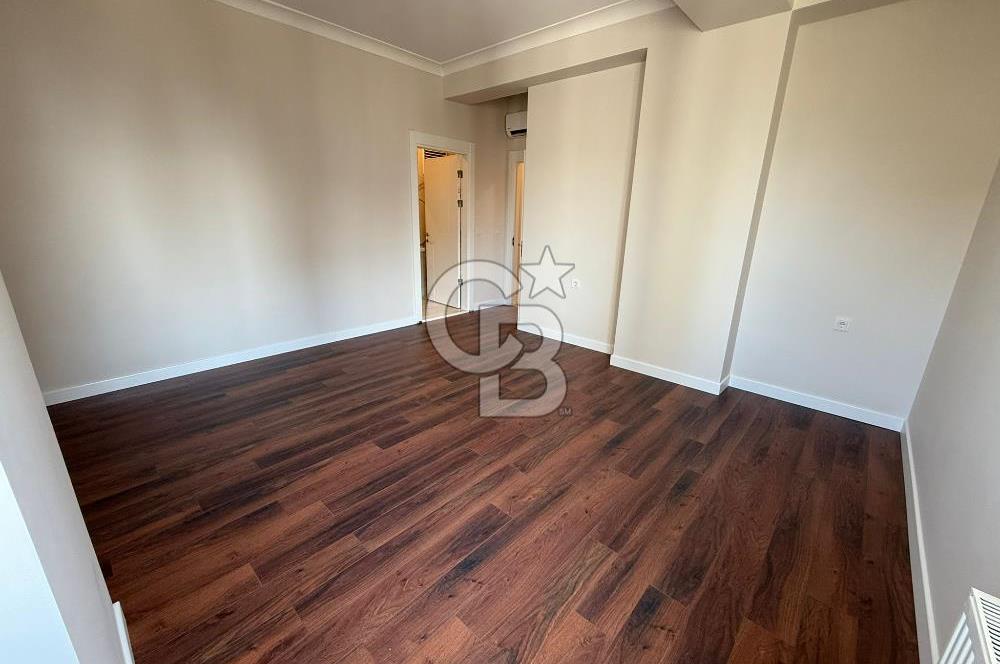 CADDEBOSTAN BAĞDAT CADDESİNE 4.BİNA KONUT VE İŞYERİNE UYGUN 3+1 Favorilerime Ekle Yazdır Facebook ile paylaş