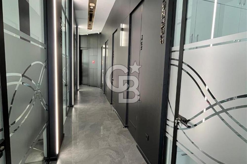 Beyoğlu Ana Cadde Üzeri Çift Cepheli Ultra Lüks Diş Kliniği