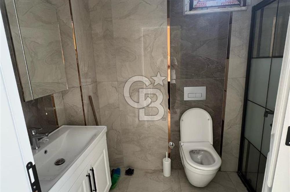 Kurtköy Çamlık'ta Muhteşem Manzaralı Satılık Forleks Villa
