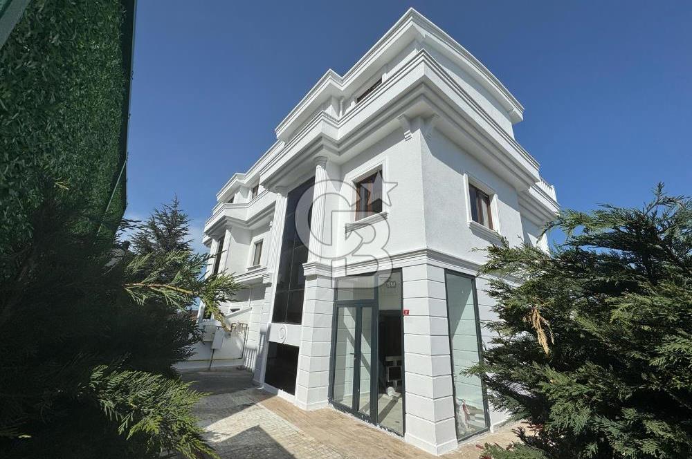 Kurtköy Çamlık'ta Muhteşem Manzaralı Satılık Forleks Villa
