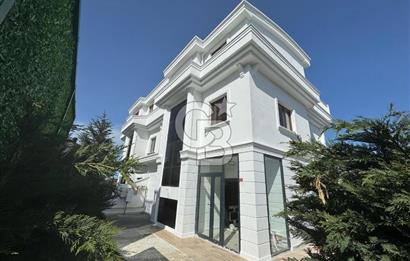 Kurtköy Çamlık'ta Muhteşem Manzaralı Satılık Forleks Villa