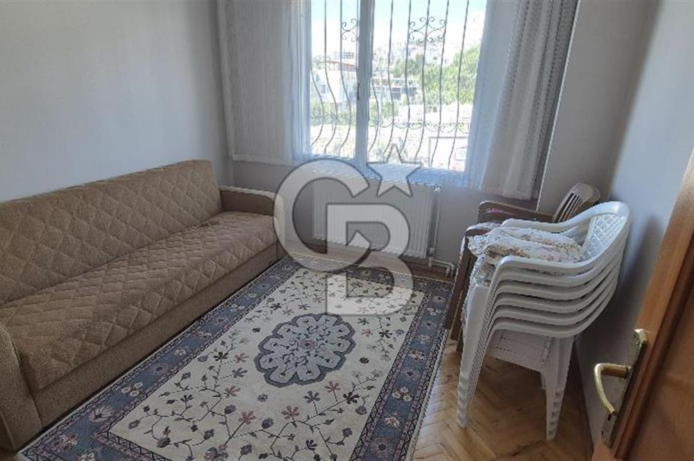 Ege Mahallesi Tütüncüler Sitesi'nde Doğalgazlı Ara Kat Fırsatı! 