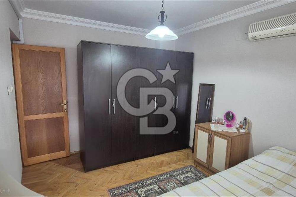 Ege Mahallesi Tütüncüler Sitesi'nde Doğalgazlı Ara Kat Fırsatı! 
