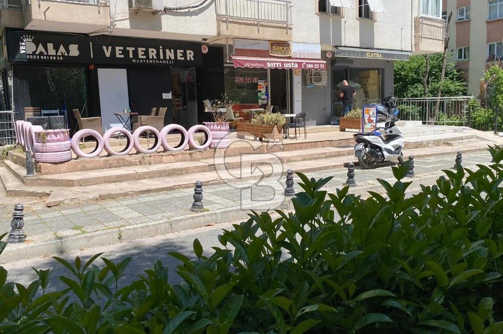 Sair Arşı Üzerinde Köşe Konumda Geniş Cepheli Fırsat Dükkân