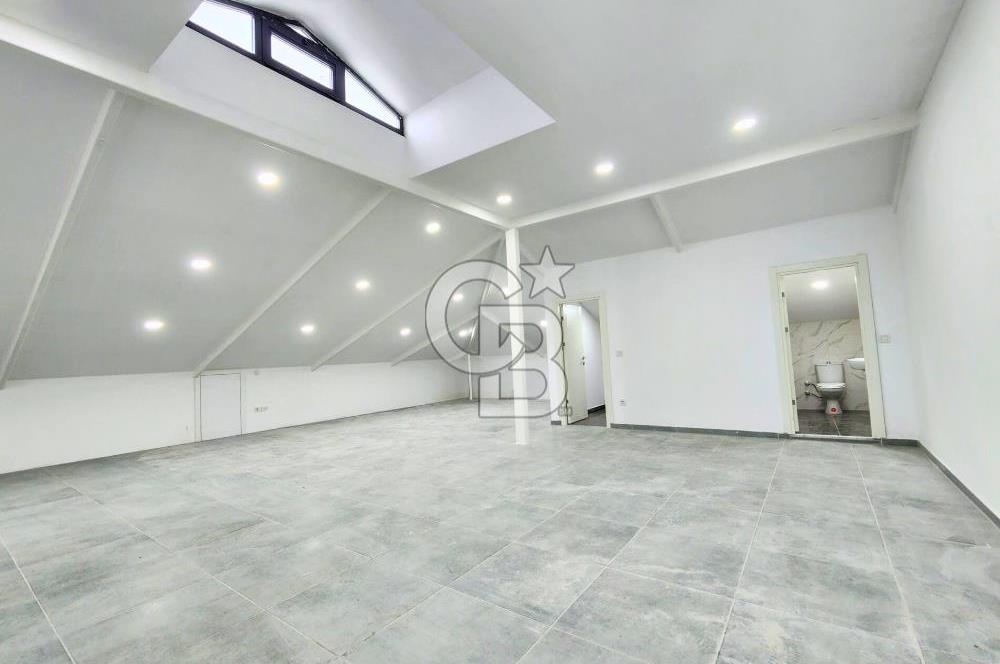 Ataşehir Ferhatpaşa Mh. Kiralık 2 Katlı Ofis Net 285m2