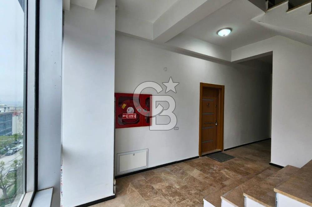 Ataşehir Ferhatpaşa Mh. Kiralık Ofis Katı Net 160m2