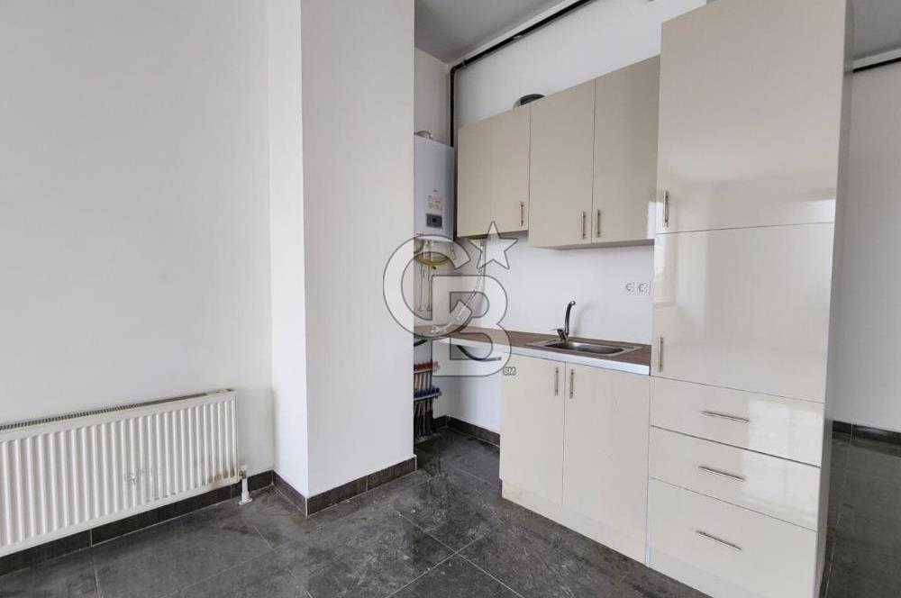 Ataşehir Ferhatpaşa Mh. Kiralık 2 Katlı Ofis Net 285m2
