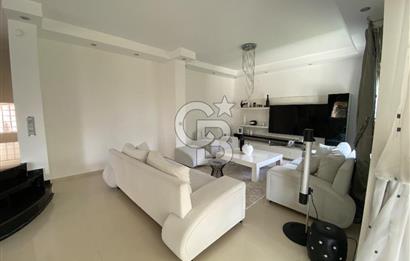 USKUMRUKÖY GÜLLER VADİSİ SİTESİNDE HAVUZLU EŞYALI KİRALIK VİLLA 