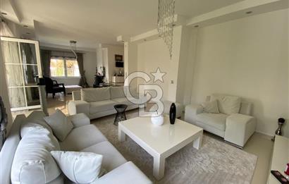 USKUMRUKÖY GÜLLER VADİSİ SİTESİNDE HAVUZLU EŞYALI KİRALIK VİLLA 
