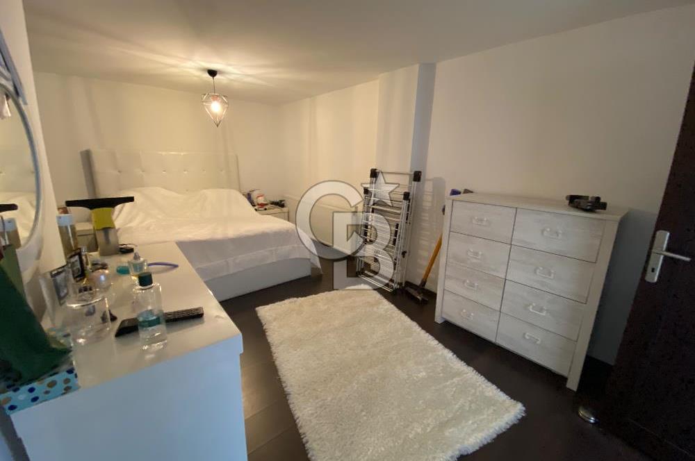USKUMRUKÖY GÜLLER VADİSİ SİTESİNDE HAVUZLU EŞYALI KİRALIK VİLLA 