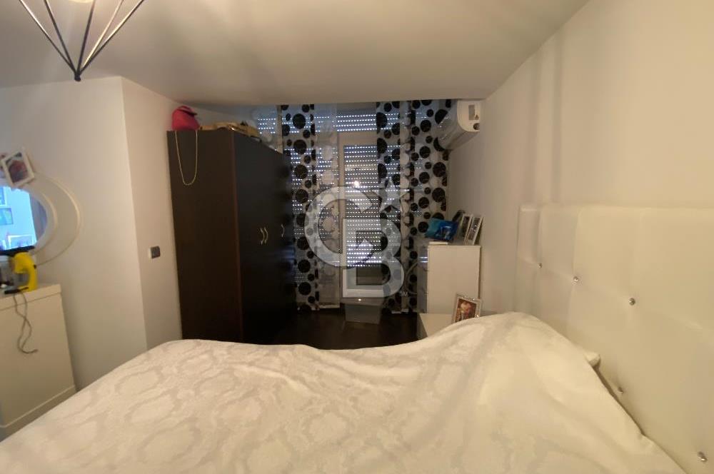 USKUMRUKÖY GÜLLER VADİSİ SİTESİNDE HAVUZLU EŞYALI KİRALIK VİLLA 