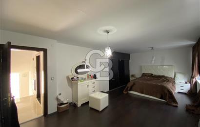 USKUMRUKÖY GÜLLER VADİSİ SİTESİNDE HAVUZLU EŞYALI KİRALIK VİLLA 