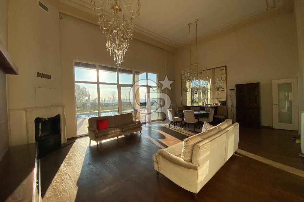 Park Village'da 4+1 Kiralık Villa 
