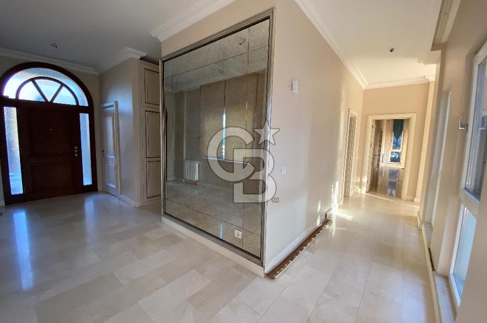 Park Village'da 4+1 Kiralık Villa 