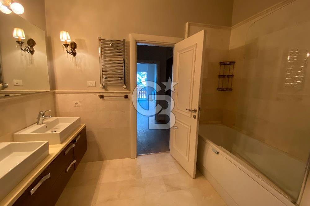 Park Village'da 4+1 Kiralık Villa 