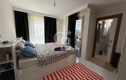 İzmir Narlıdere'de Muhteşem Doğa ve Deniz manzaralı daire