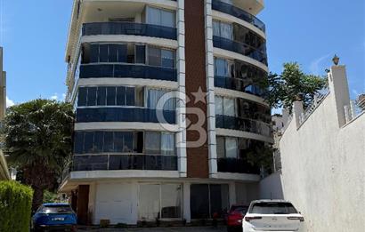 İzmir Narlıdere'de Muhteşem Doğa ve Deniz manzaralı daire