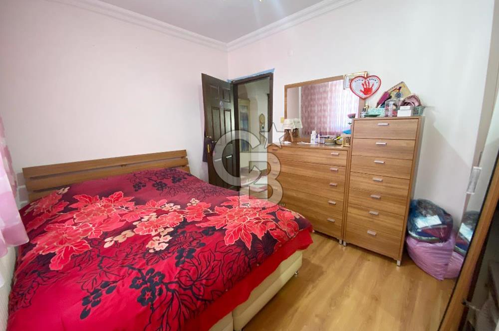 YILDIZLI'NIN MERKEZİNDE GENİŞ TERASLI SATILIK FIRSAT DAİRE